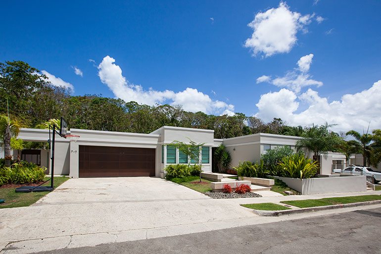 Residence in Guaynabo ICSPuerto Rico